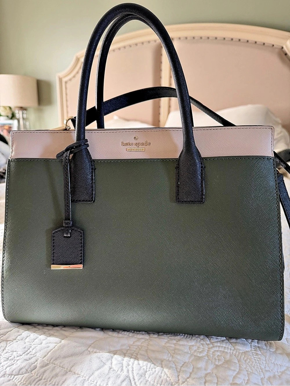 Kate Spade Colorblock Tote in Green & Black Like New